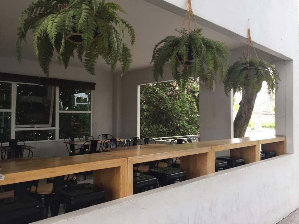 Hotel The Zell Buriram Exterior foto